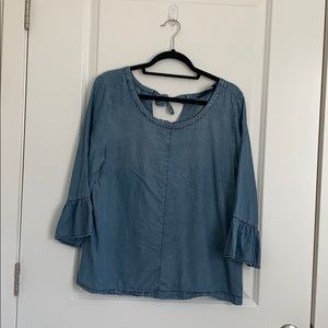 Blue Rain brand top sold by Francesca’s